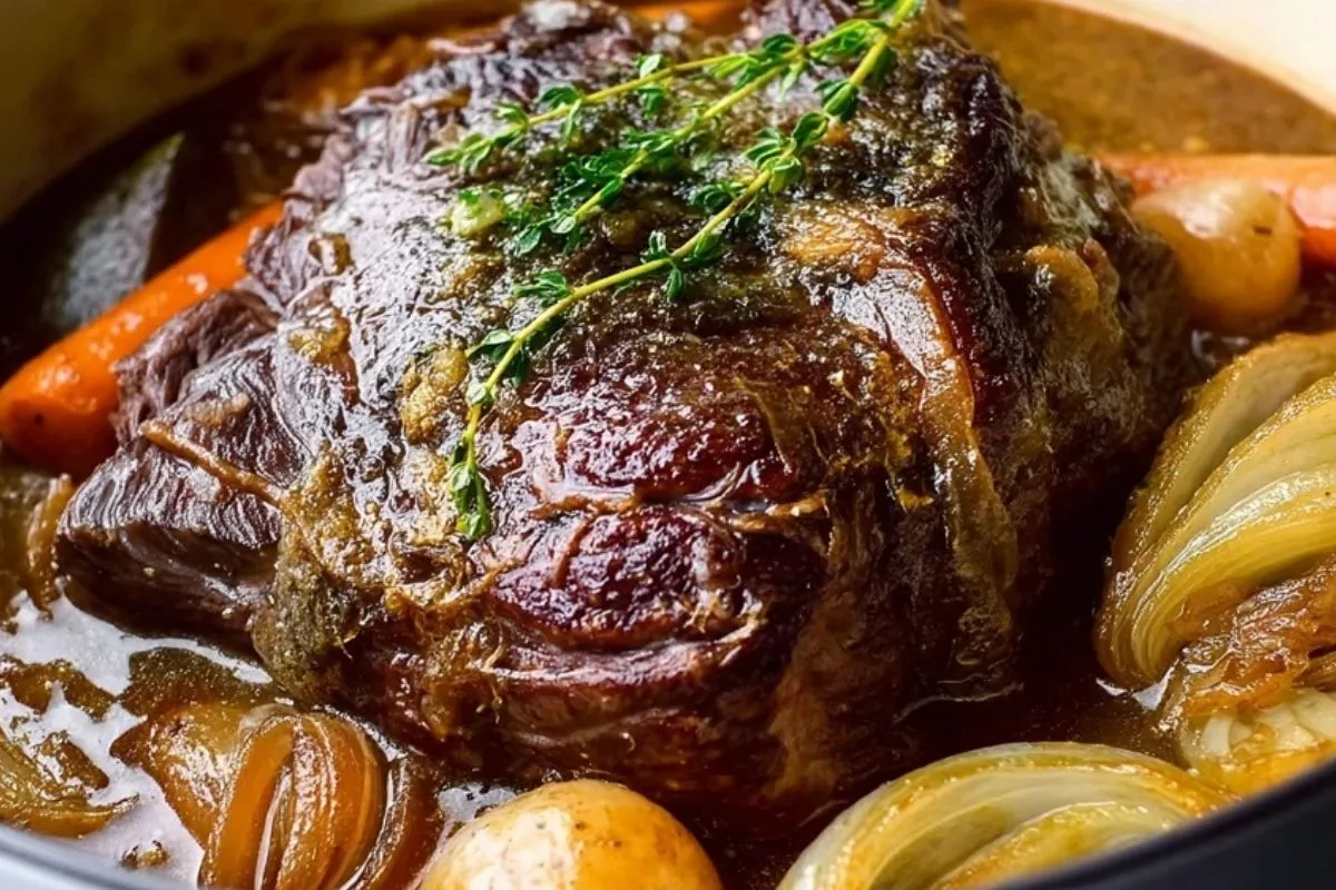 Pot-au-Feu Aux Oignons Caramélisés