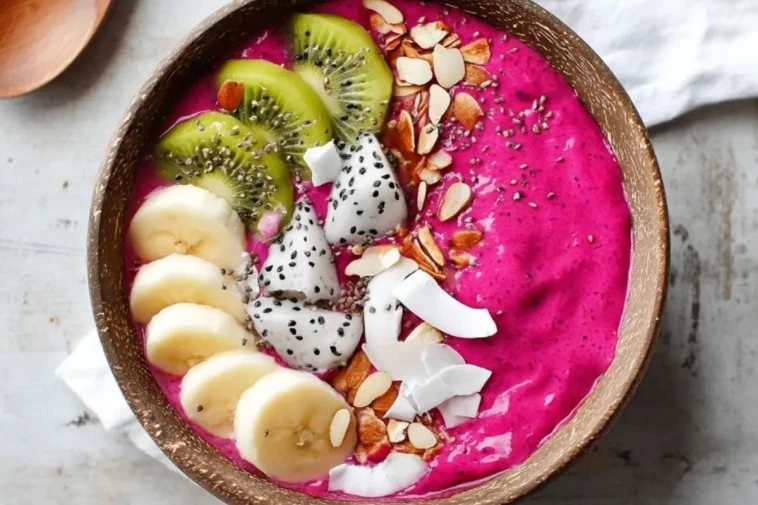 Bol De Smoothie À La Pitaya