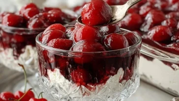 Cerises Vintage Enneigées