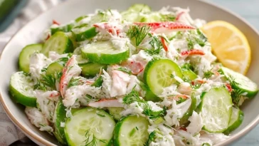 Salade De Crabe Et Concombre Froide