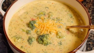 Soupe Au Brocoli Et Au Fromage Cheddar