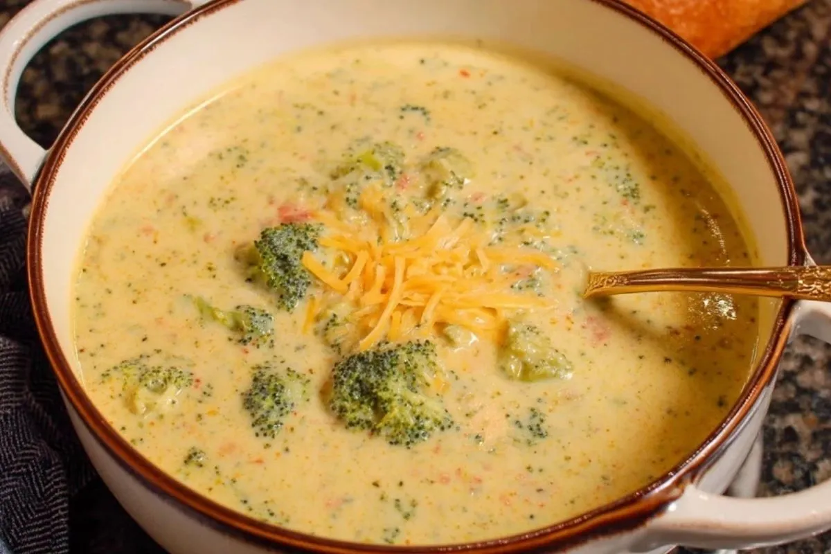 Soupe Au Brocoli Et Au Fromage Cheddar
