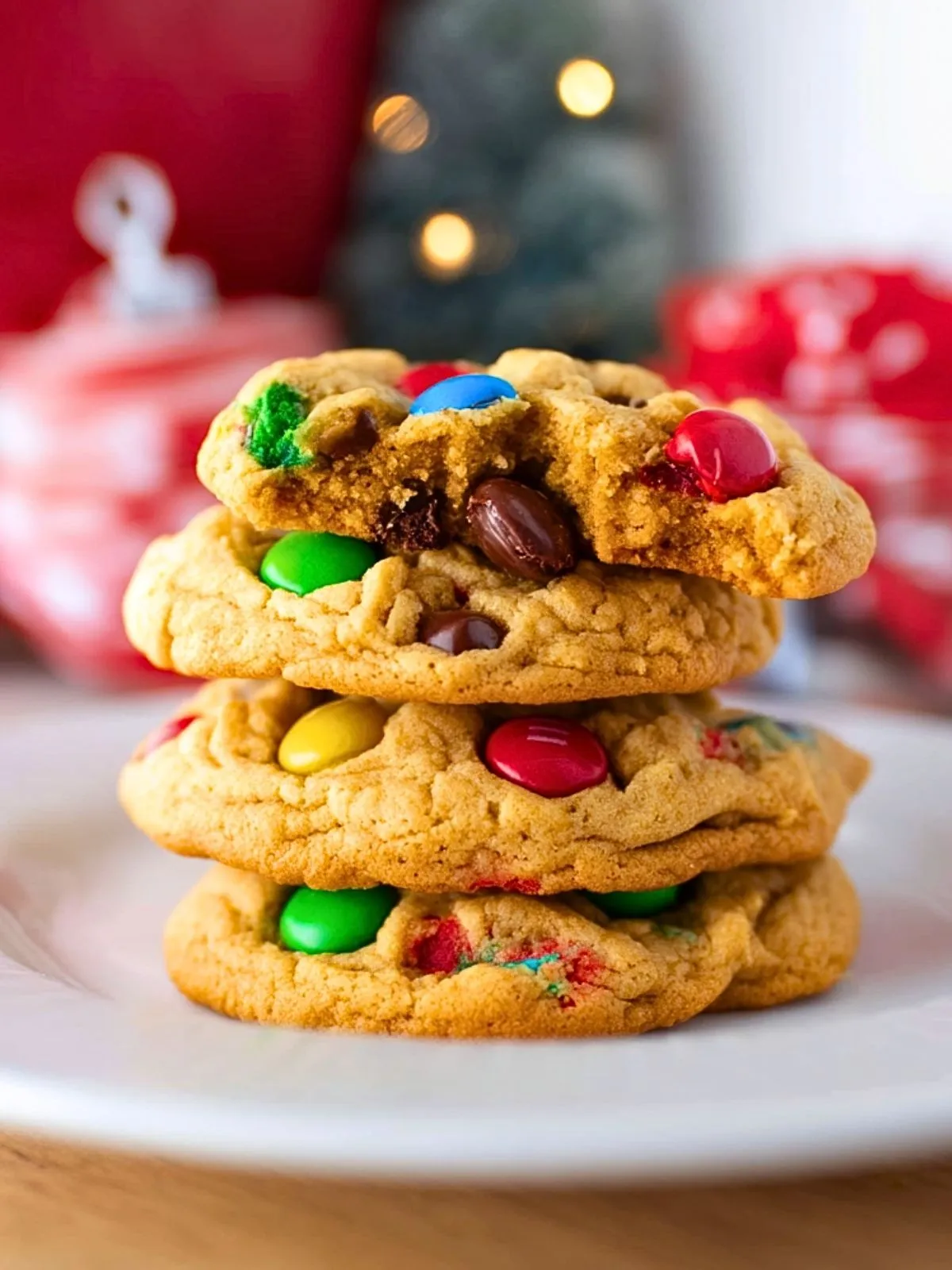Biscuits Au Beurre De Cacahuète Avec M&Ms De Noël (1)